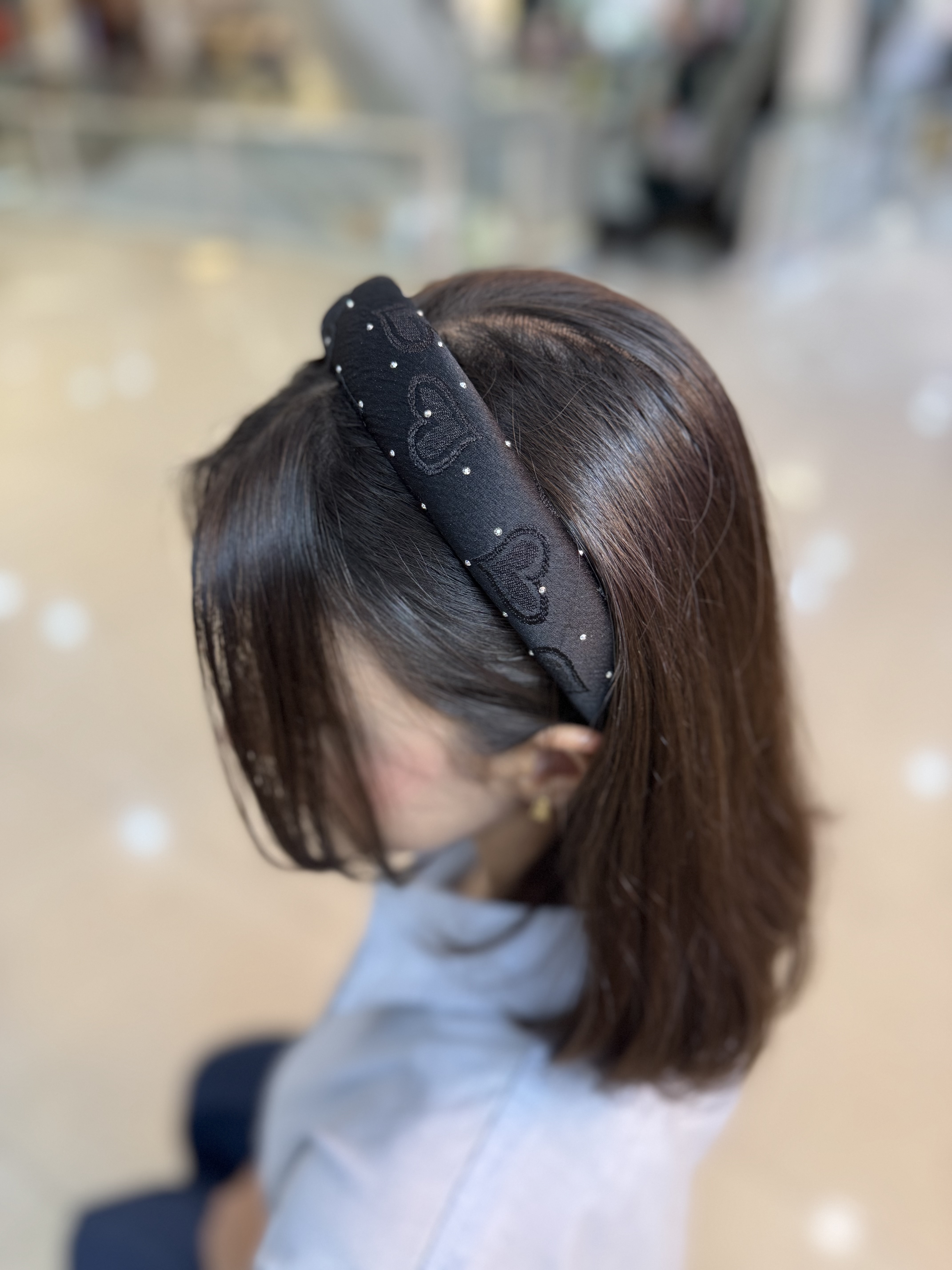 تل ابری ساتن طرح دار نگین دار نشکن