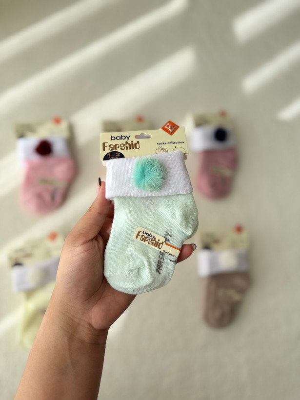 جوراب بچه گانه