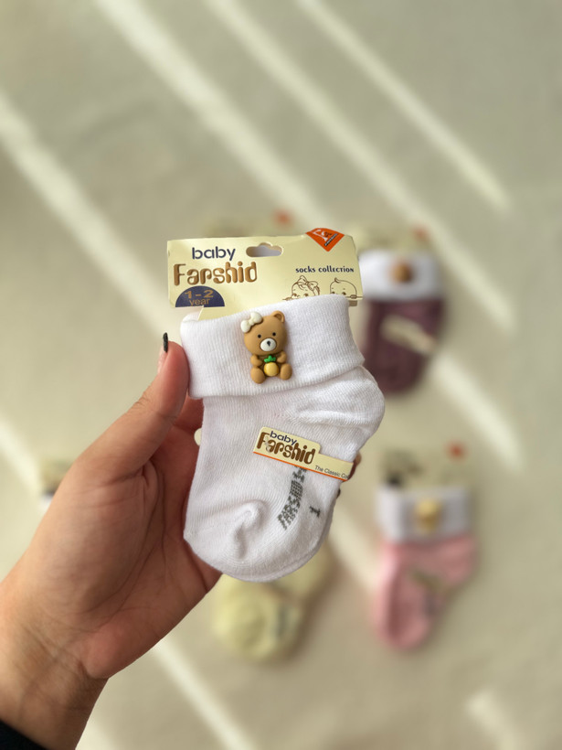 جوراب بچه گانه