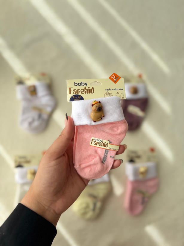 جوراب بچه گانه